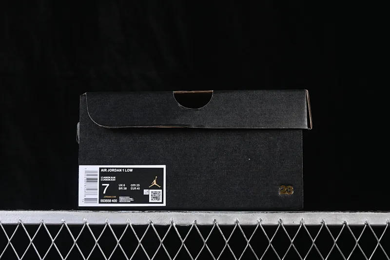 All categories Air Jordan Jordan series basketball shoes Air Jordan 1 Low Air Jordan 1 Low AJ1 Joe 1 white gray blue hook low-top retro cultural basketball shoes 553558-400